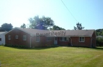 Building Photo - 1149-1153-1153 W Main St