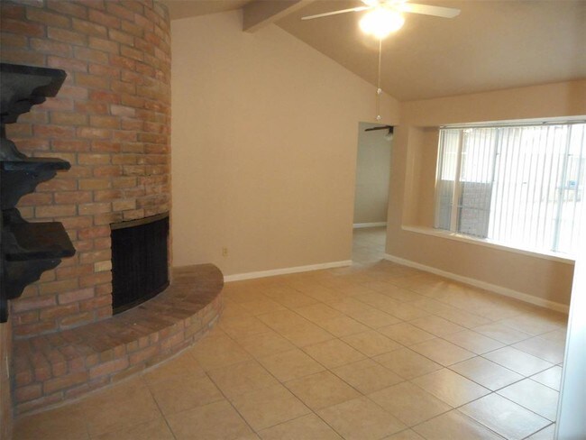 Building Photo - 12826 Harwin Dr