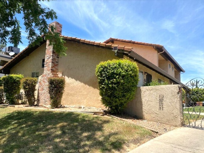 Foto del edificio - 171 W Alexander Ave