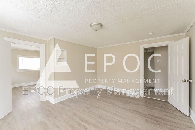 Foto del edificio - 4451 New Walkertown Rd