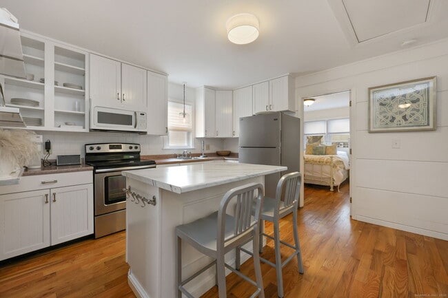 Foto del edificio - 318 Pine Creek Ave