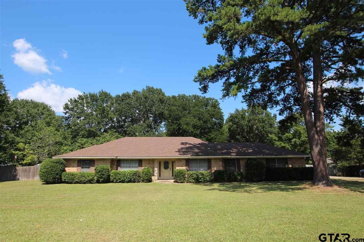 Foto principal - 8524 Radcliffe Dr