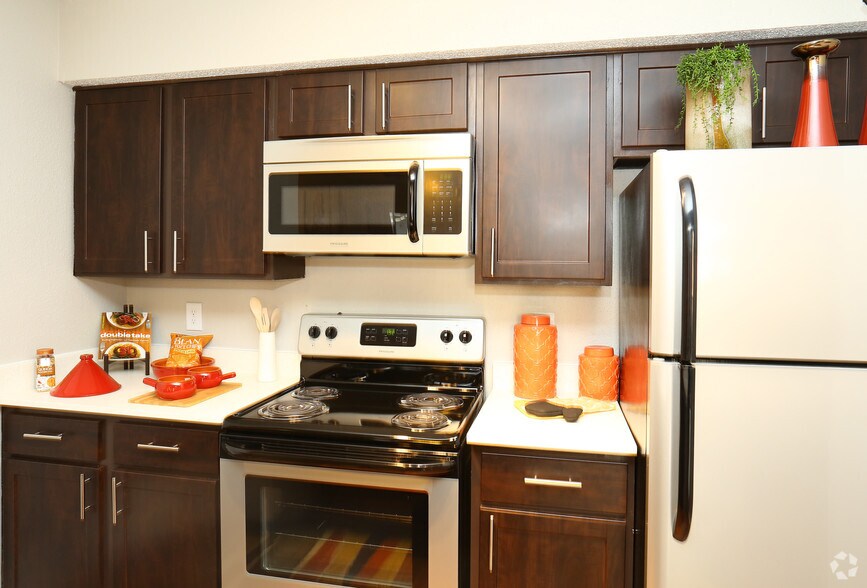 The Flats on San Felipe Rentals Austin, TX