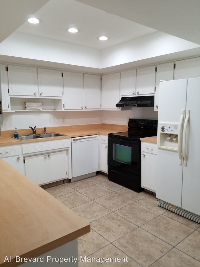 Building Photo - 2 br, 1.5 bath House - 201-B Ocean View Lane
