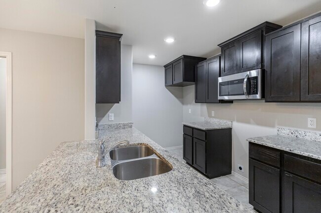 Foto del edificio - 5605 Montevista Dr