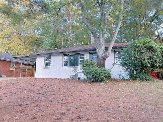 Foto del edificio - 2744 Fairlane Dr SE