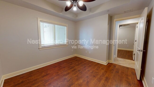 Building Photo - 525 3rd St N
