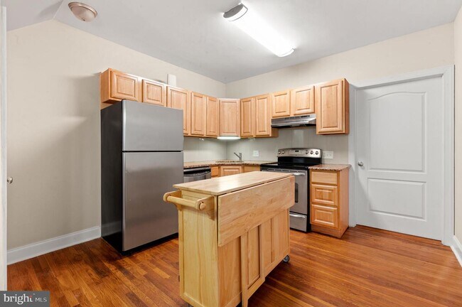 Foto del edificio - 609 N 34th St