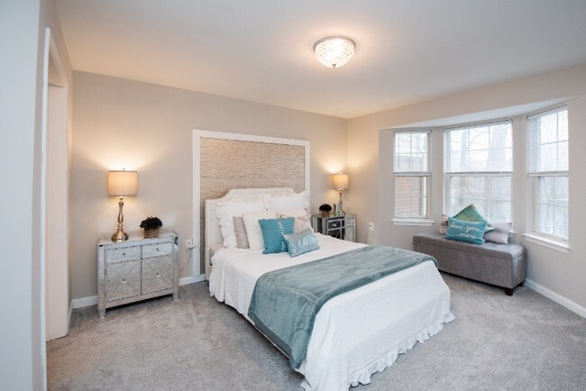 Foto del edificio - 9716 Lake Point Ct