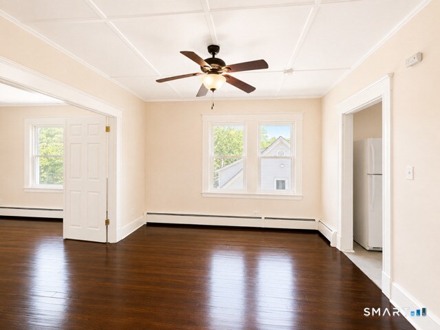 Foto del edificio - 302 Lakeview Ave