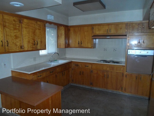 Foto del edificio - 2611 Bishop Dr