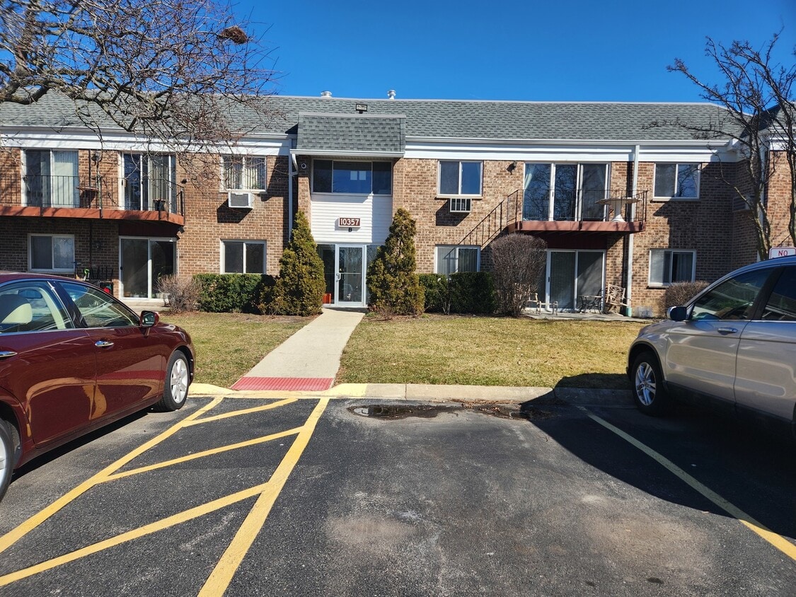 10357 Dearlove Rd, Glenview, IL 60025 House Rental in Glenview, IL
