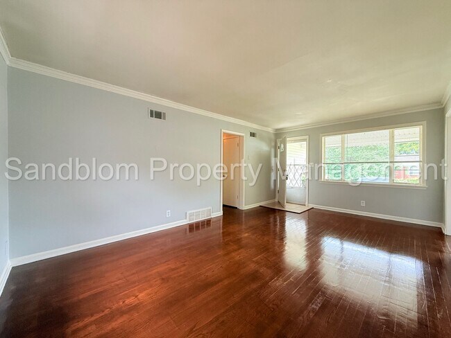 Foto del edificio - For Lease | Mayo Meadow | $1200 Rent