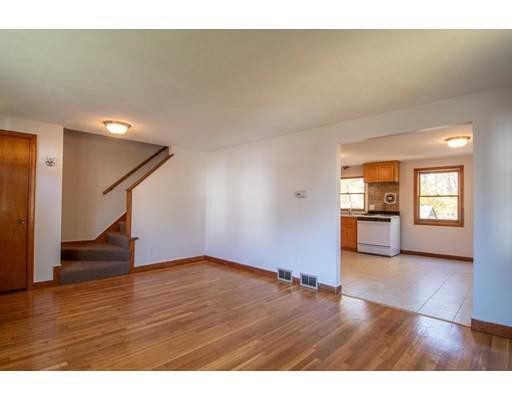 Foto principal - 191 Maple St