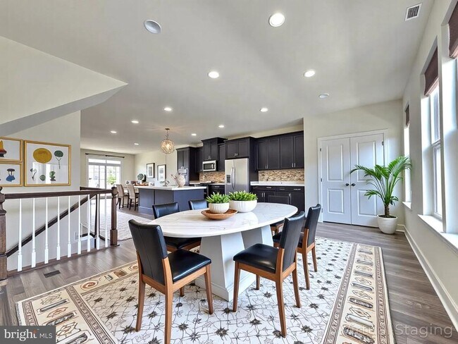 Foto del edificio - 8820 Englewood Farms Dr