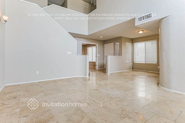 Foto del edificio - 2344 E Gelding Dr