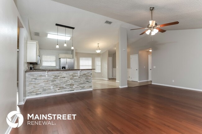 Foto del edificio - 1805 Hudson Ct