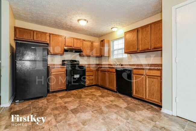 Foto del edificio - 3119 Cherry Lake Road