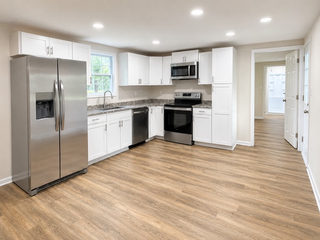 Building Photo - 2223 Glenn Jackson Rd