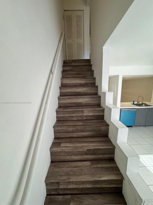 Foto del edificio - 14910 SW 82nd Terrace