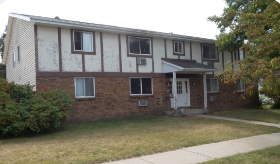 Primary Photo - 719 Kellogg Ave