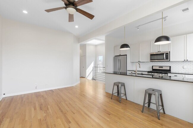 Foto del edificio - 1460 W Ohio St