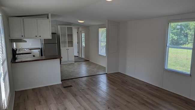 Building Photo - 3128 Mt Willen Rd