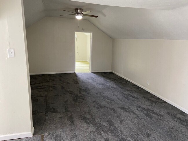 Foto del edificio - 2718 Peabody Ave
