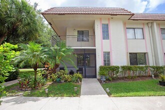 Building Photo - 405 Lakeview Dr
