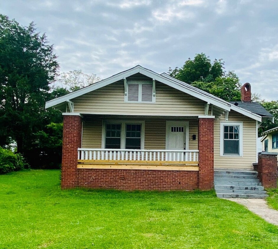 Primary Photo - Birmingham / Ensley 35208