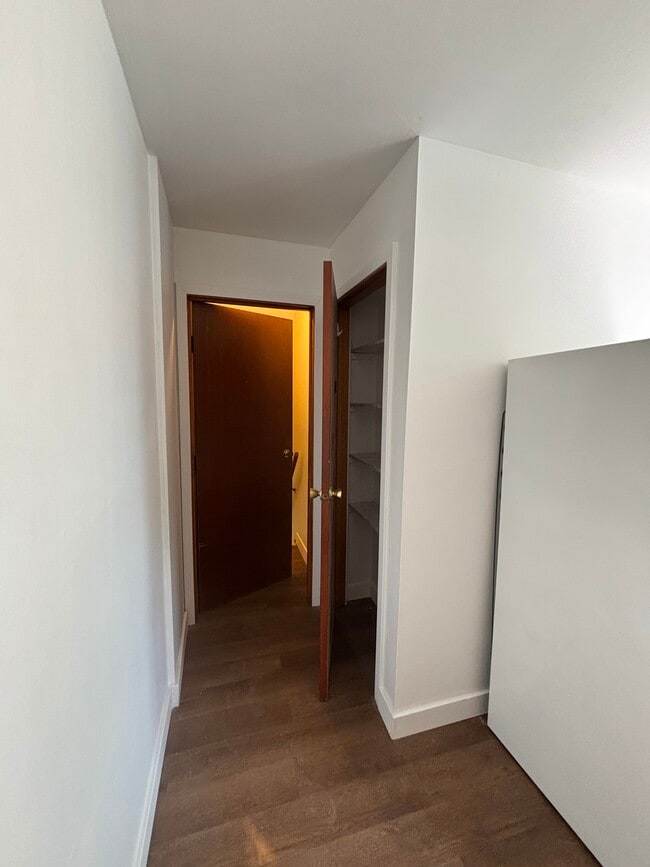 Foto del edificio - 820 Jackson Ln