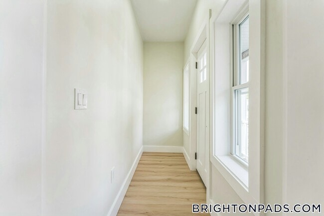 Foto del edificio - 47 Brackett St