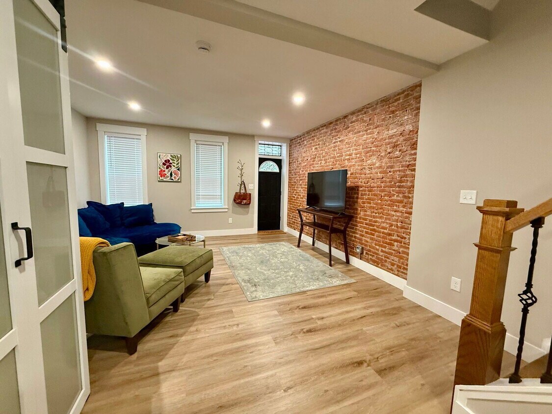 Foto principal - 521 Locust St