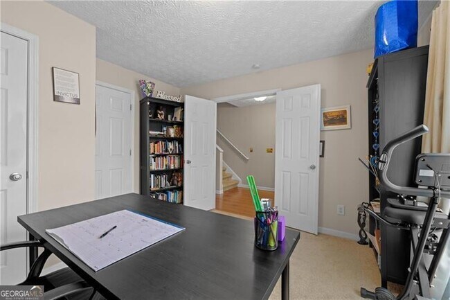 Foto del edificio - 5529 Union Pointe Pl