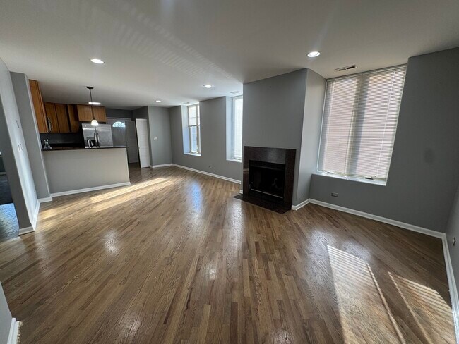 Foto del edificio - 542 E 48th St