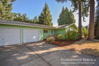 Building Photo - 1183 Skipper Ave