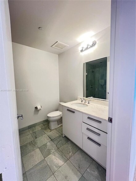 Foto del edificio - 1050 Brickell Ave