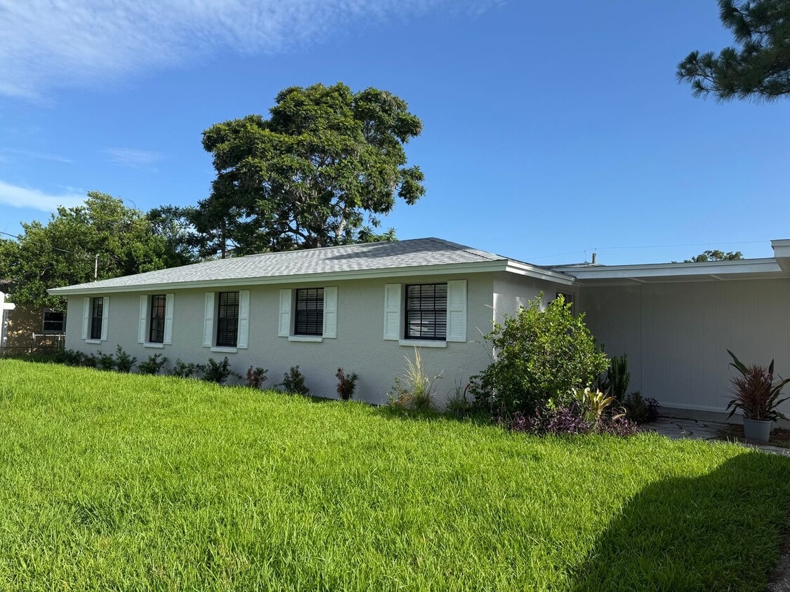 Primary Photo - South Tampa Home