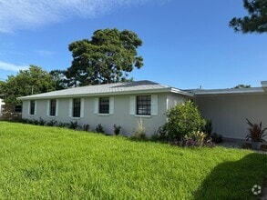 Building Photo - 2907 W Tyson Ave