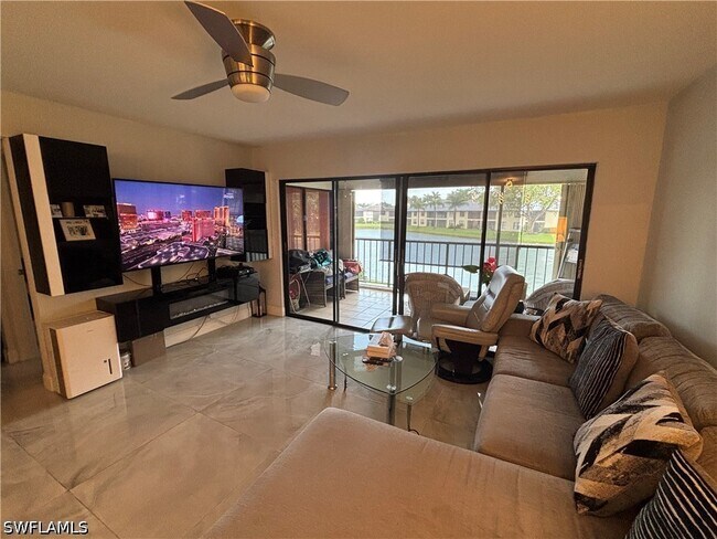 Foto del edificio - 1600 Misty Pines Cir