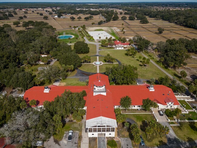 Foto del edificio - 5350 SE 212th Ct