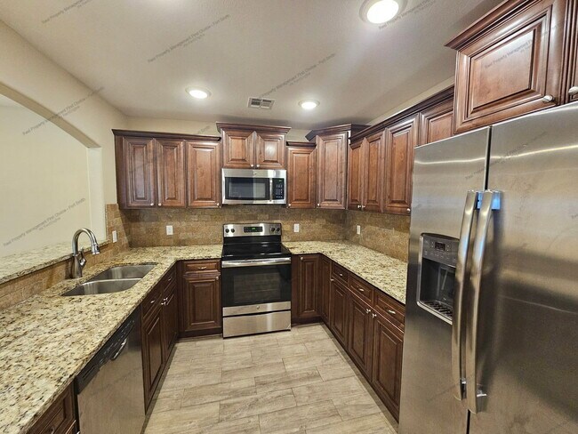 Building Photo - 6615 Leightyn Ln