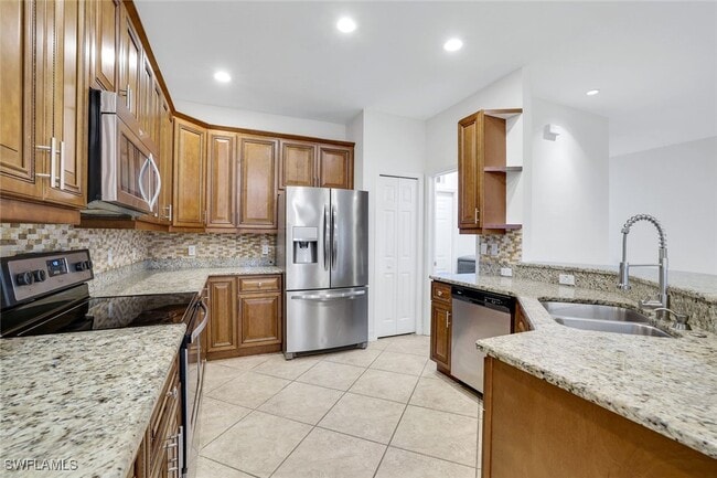 Foto del edificio - 238 Stanhope Cir