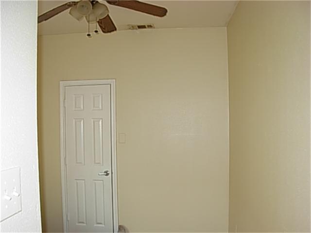 Foto del edificio - 6536 Hogue St