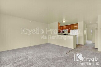 Building Photo - 1160 Rice St