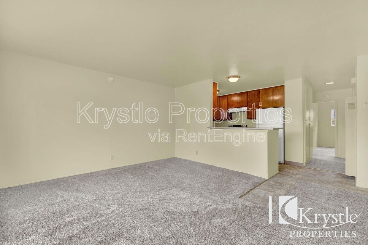 Primary Photo - 1160 Rice St