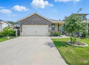 Building Photo - 537 Concho St