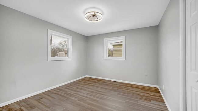 Building Photo - 3415 W 47th Ave