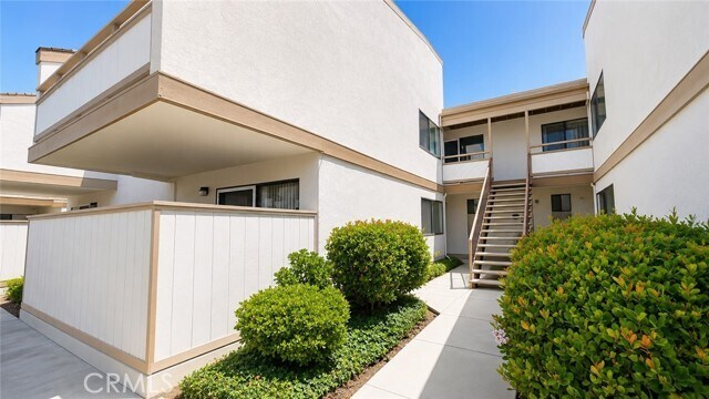 Foto del edificio - 946 W 220th St