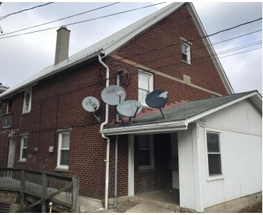 Building Photo - 227 Zeigler Ave